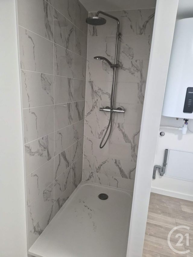 Appartement T2 &agrave; louer - 2 pi&egrave;ces - 36 m2 - Souchez - 62 - NORD-PAS-DE-CALAIS