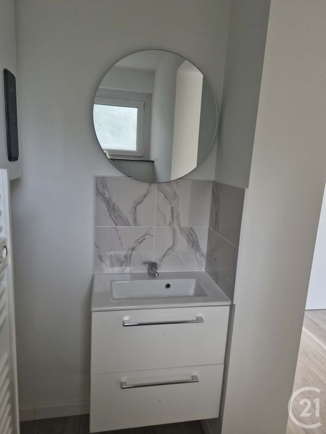 Appartement T2 &agrave; louer - 2 pi&egrave;ces - 45 m2 - Souchez - 62 - NORD-PAS-DE-CALAIS