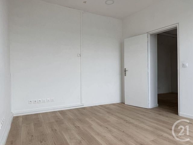 Local commercial à louer - 80.0 m2 - 59 - Nord