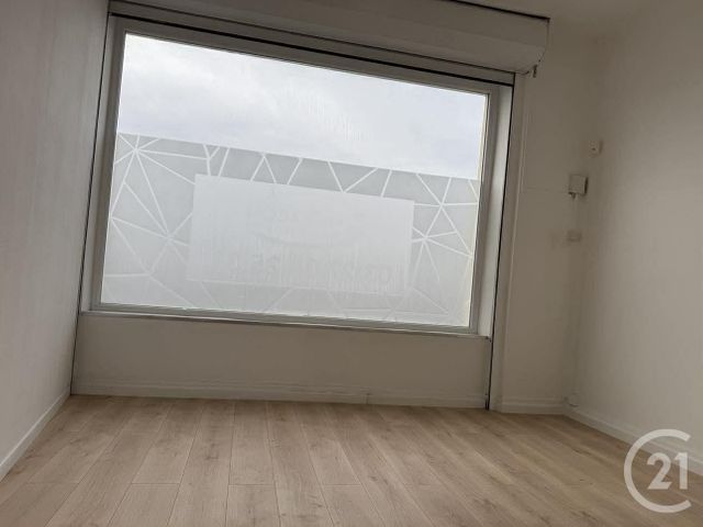 Local commercial à louer - 80.0 m2 - 59 - Nord