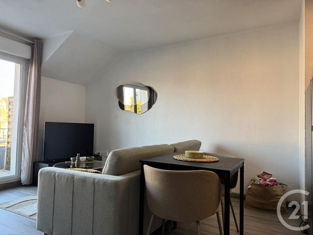 Appartement T2 &agrave; louer - 2 pi&egrave;ces - 41,22 m2 - Bailleul - 59 - NORD-PAS-DE-CALAIS