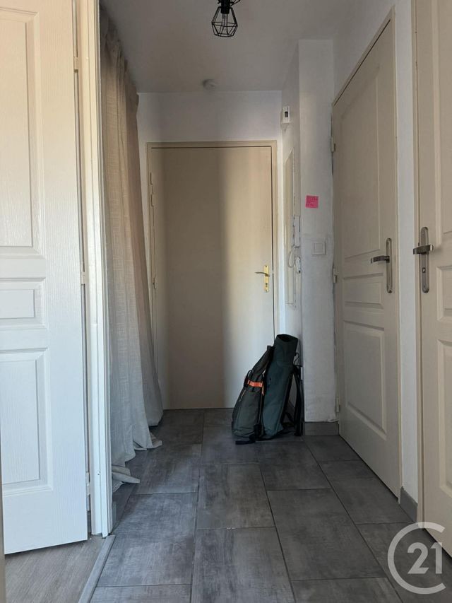 Appartement T2 &agrave; louer - 2 pi&egrave;ces - 41,22 m2 - Bailleul - 59 - NORD-PAS-DE-CALAIS