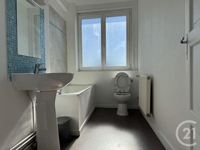 Appartement T2 &agrave; louer - 2 pi&egrave;ces - 49,97 m2 - Lens - 62 - NORD-PAS-DE-CALAIS