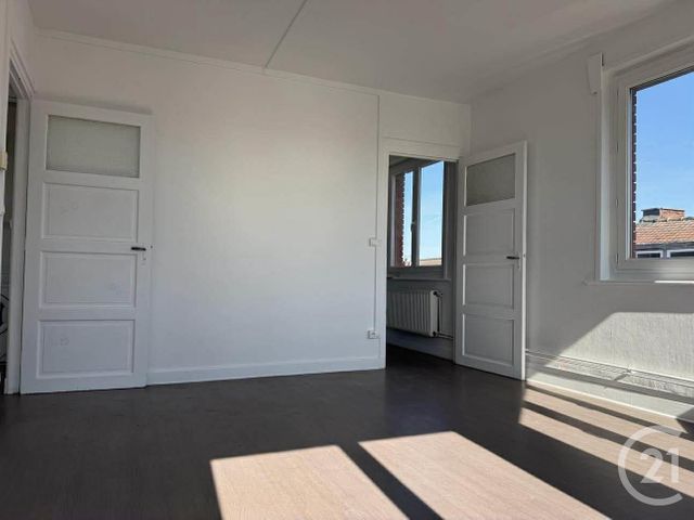 Appartement T2 &agrave; louer - 2 pi&egrave;ces - 49,97 m2 - Lens - 62 - NORD-PAS-DE-CALAIS
