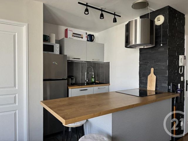Appartement T2 &agrave; louer - 2 pi&egrave;ces - 45,35 m2 - Arras - 62 - NORD-PAS-DE-CALAIS