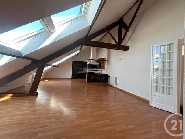 Appartement T3 &agrave; louer - 3 pi&egrave;ces - 74,44 m2 - Lens - 62 - NORD-PAS-DE-CALAIS