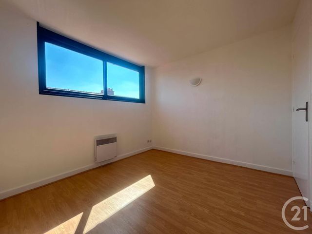 Appartement T3 &agrave; louer - 3 pi&egrave;ces - 74,44 m2 - Lens - 62 - NORD-PAS-DE-CALAIS