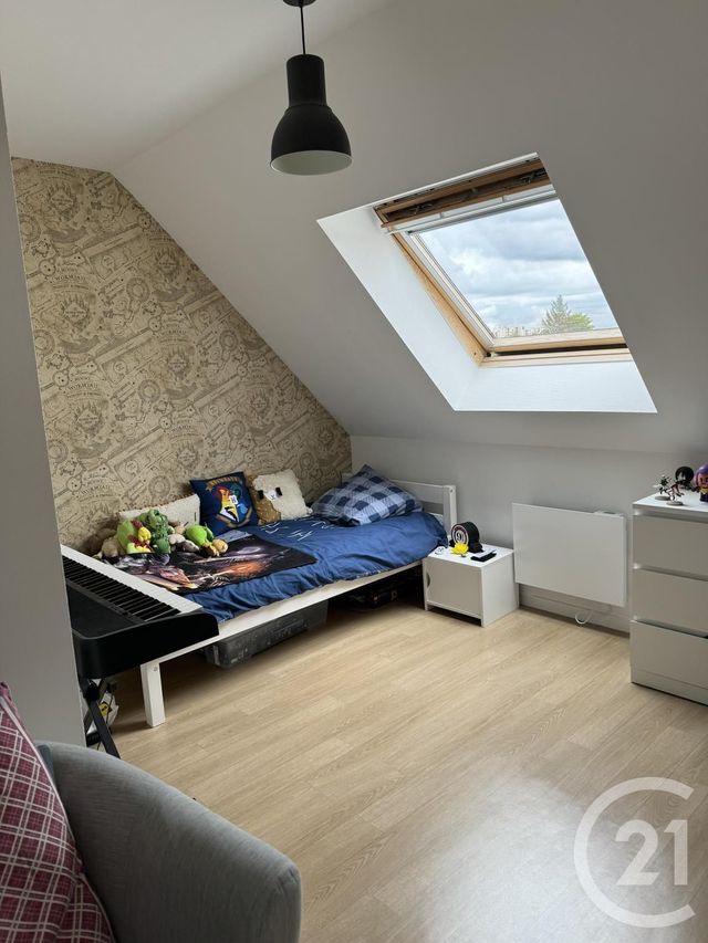 Appartement &agrave; louer - 3 pi&egrave;ces - 66,94 m2 - Lievin - 62 - NORD-PAS-DE-CALAIS