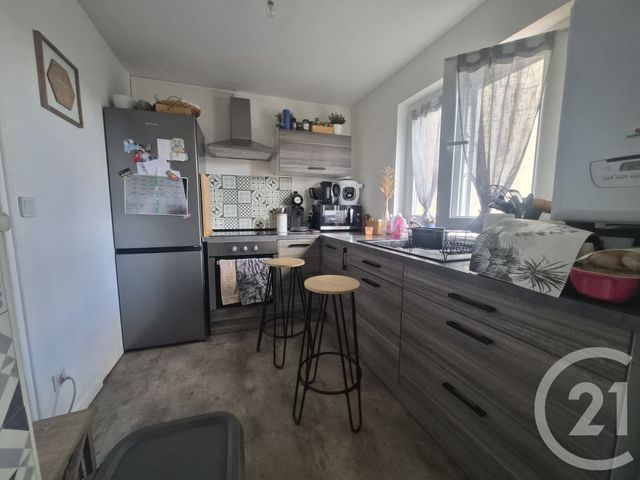 Appartement &agrave; louer - 3 pi&egrave;ces - 70 m2 - Lievin - 62 - NORD-PAS-DE-CALAIS