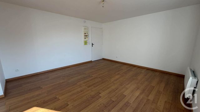 Appartement Studio &agrave; louer - 1 pi&egrave;ce - 34 m2 - Lievin - 62 - NORD-PAS-DE-CALAIS