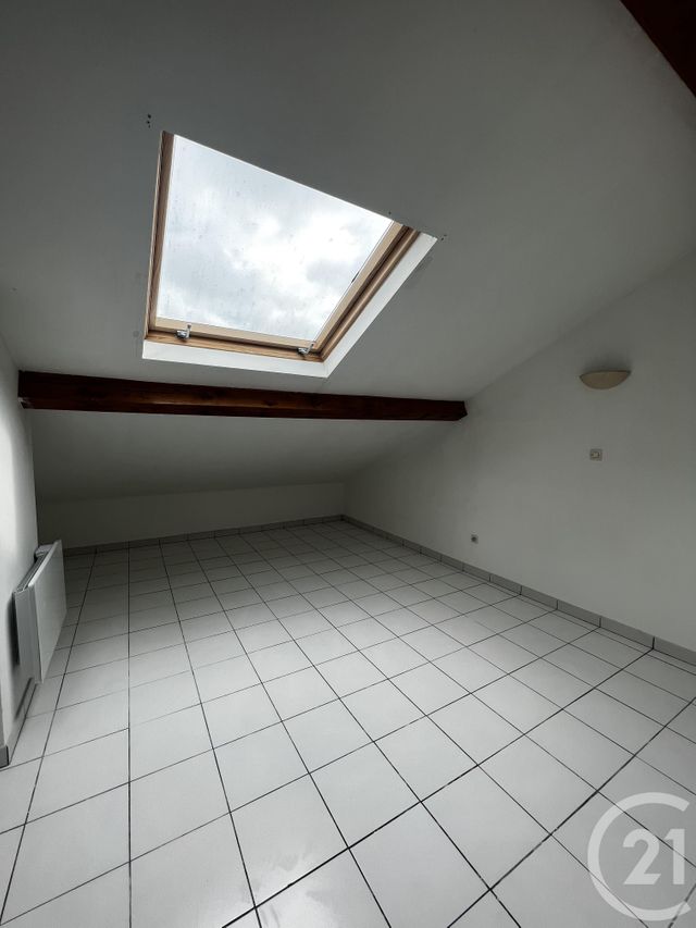 Appartement T2 &agrave; louer - 2 pi&egrave;ces - 38 m2 - Lens - 62 - NORD-PAS-DE-CALAIS