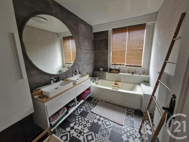 Maison à vendre - 8 pièces - 150,96 m2 - Lievin - 62 - NORD-PAS-DE-CALAIS