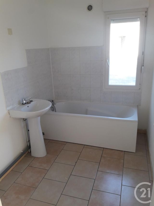 Appartement T2 &agrave; louer - 2 pi&egrave;ces - 40 m2 - Wingles - 62 - NORD-PAS-DE-CALAIS