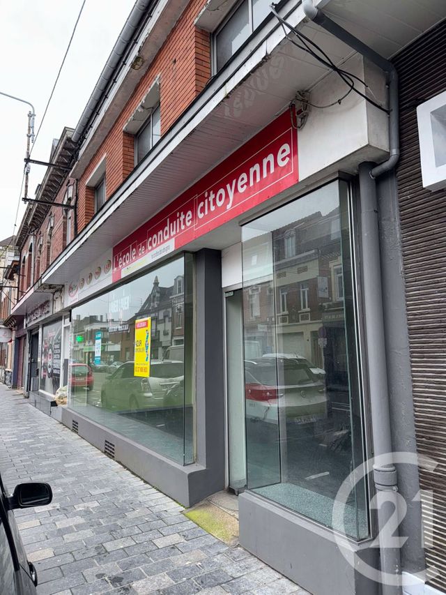 Maison à louer - 4 pièces - 220 m2 - Lievin - 62 - NORD-PAS-DE-CALAIS