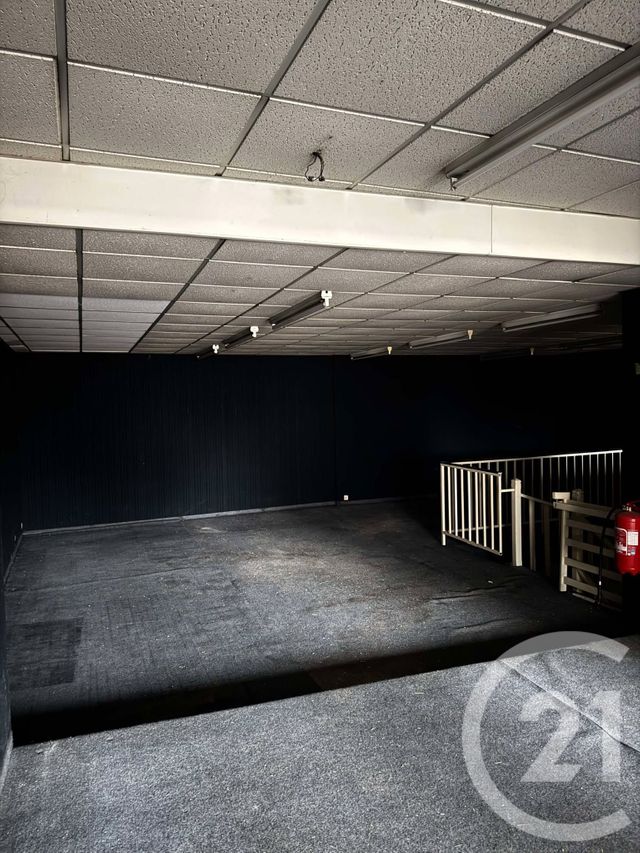 Maison à louer - 4 pièces - 220 m2 - Lievin - 62 - NORD-PAS-DE-CALAIS