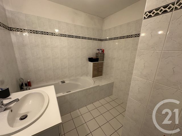 Maison &agrave; vendre - 6 pi&egrave;ces - 190,50 m2 - St Leger Des Pres - 35 - BRETAGNE