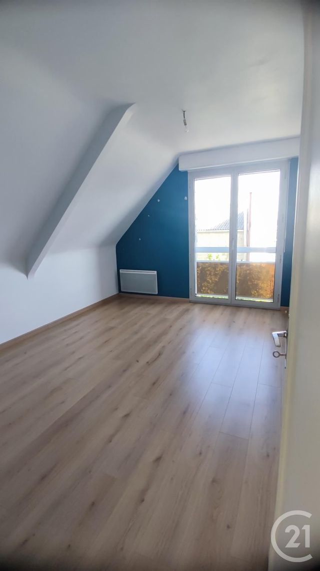 Maison &agrave; louer - 5 pi&egrave;ces - 1200 m2 - Combourg - 35 - BRETAGNE