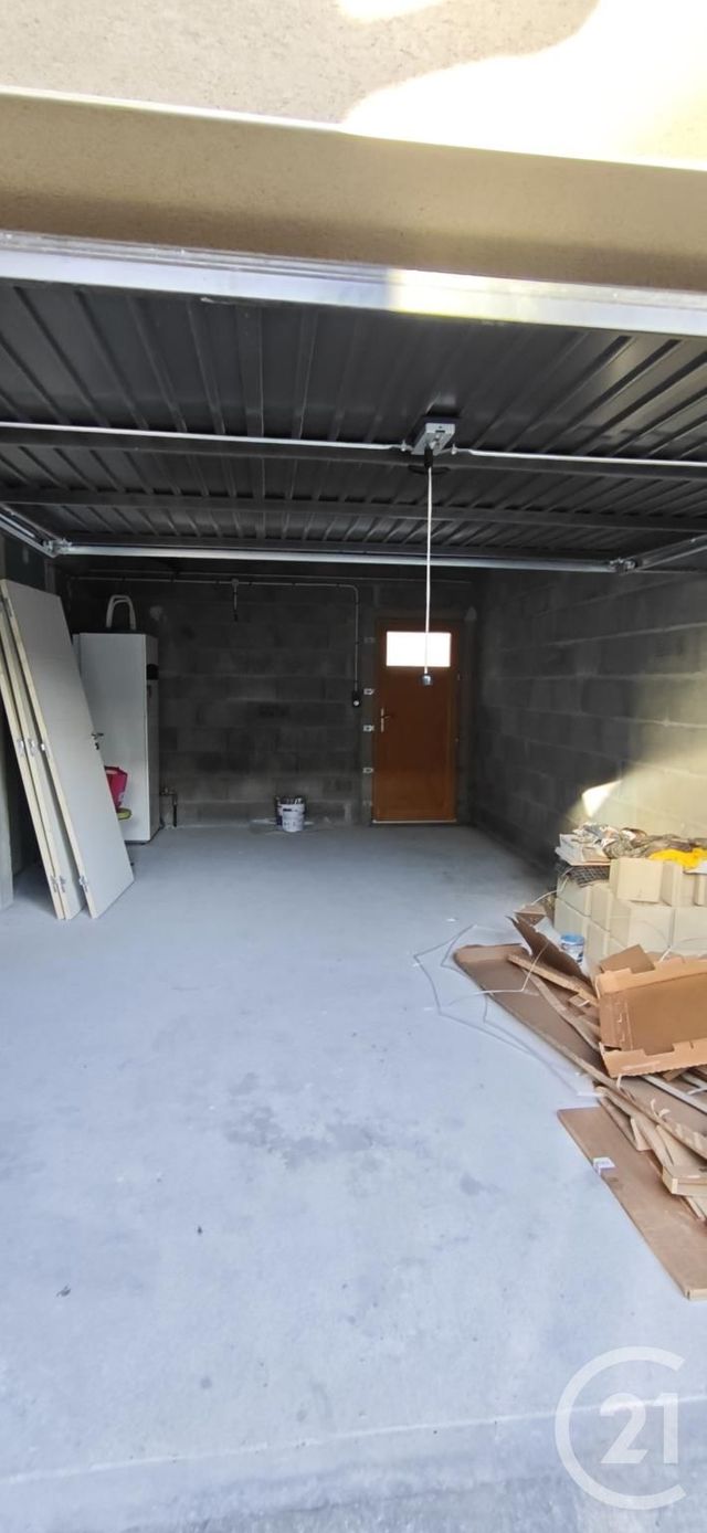 Maison &agrave; louer - 3 pi&egrave;ces - 74,42 m2 - Combourg - 35 - BRETAGNE