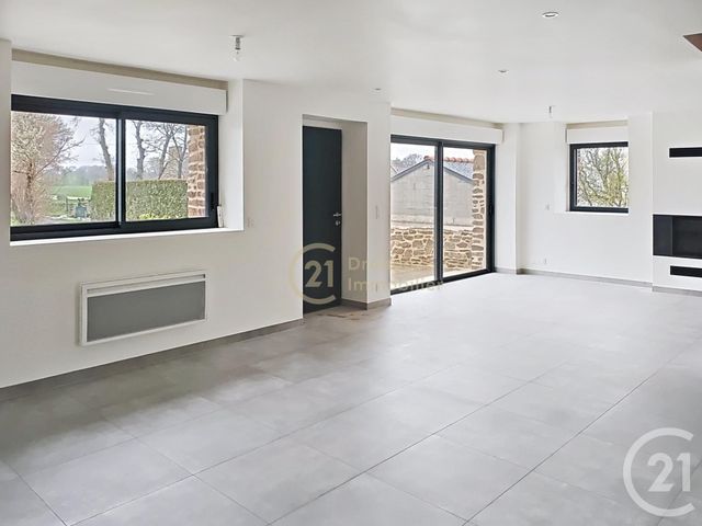 Maison &agrave; louer - 5 pi&egrave;ces - 131 m2 - Epiniac - 35 - BRETAGNE