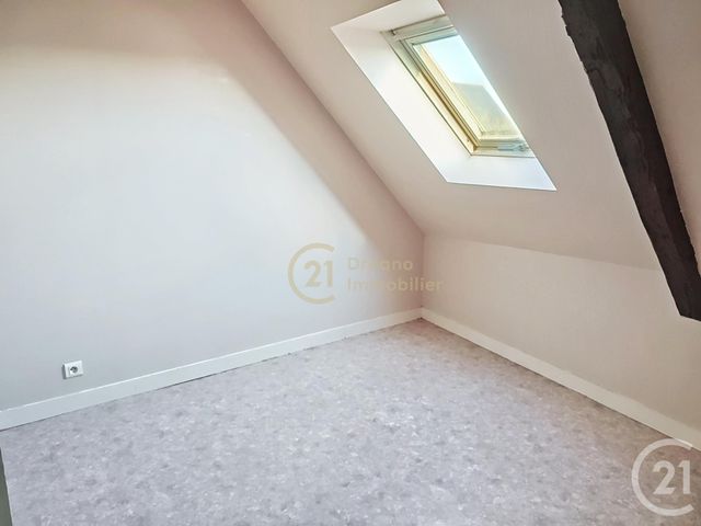 Appartement F3 &agrave; louer - 3 pi&egrave;ces - 50 m2 - Combourg - 35 - BRETAGNE