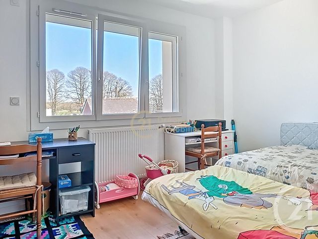 Maison &agrave; louer - 5 pi&egrave;ces - 98,20 m2 - Combourg - 35 - BRETAGNE