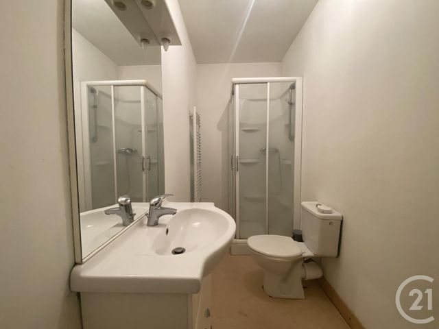 Maison &agrave; louer - 3 pi&egrave;ces - 61,51 m2 - Chateauroux - 36 - CENTRE