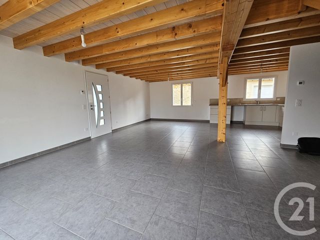 Maison &agrave; louer - 5 pi&egrave;ces - 144 m2 - Sassierges St Germain - 36 - CENTRE