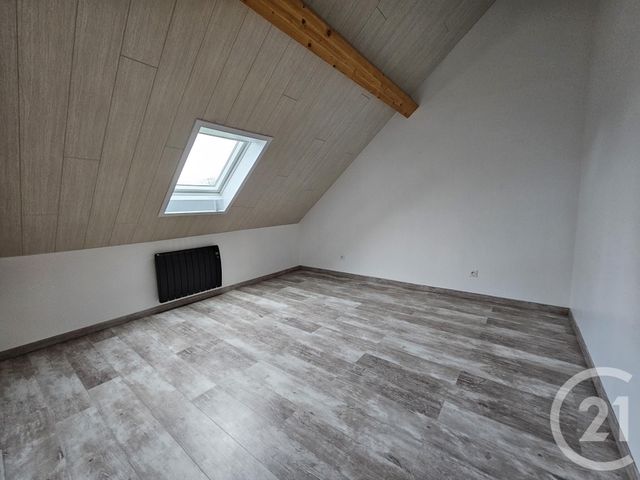 Maison &agrave; louer - 5 pi&egrave;ces - 144 m2 - Sassierges St Germain - 36 - CENTRE