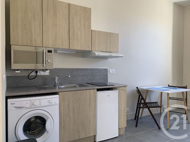 Appartement T1 &agrave; louer - 1 pi&egrave;ce - 28,12 m2 - Chateauroux - 36 - CENTRE