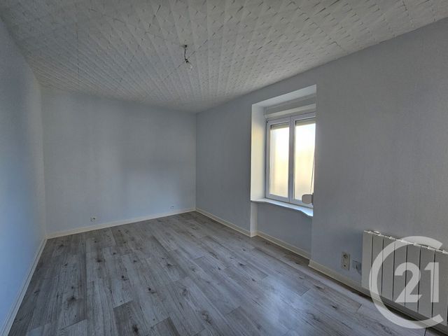 Maison &agrave; louer - 4 pi&egrave;ces - 91,51 m2 - Villedieu Sur Indre - 36 - CENTRE