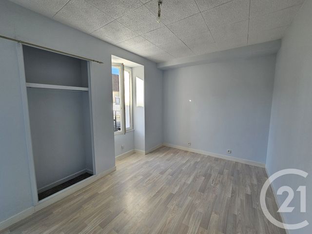 Maison &agrave; louer - 4 pi&egrave;ces - 91,51 m2 - Villedieu Sur Indre - 36 - CENTRE