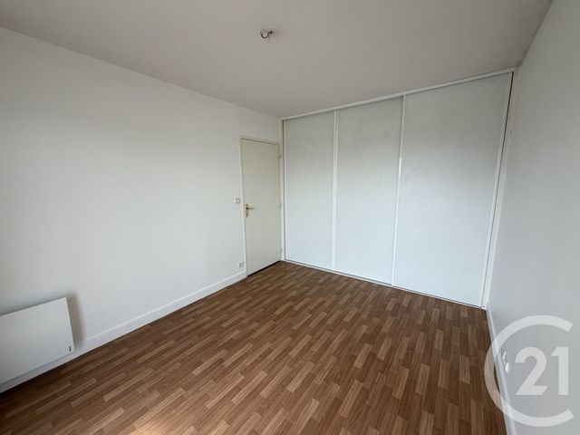 Appartement &agrave; louer - 3 pi&egrave;ces - 67,65 m2 - Chateauroux - 36 - CENTRE