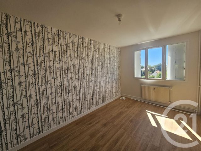 Appartement T3 &agrave; louer - 3 pi&egrave;ces - 68,98 m2 - Chateauroux - 36 - CENTRE