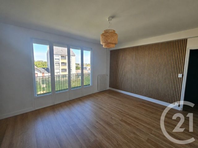 Appartement T3 &agrave; louer - 3 pi&egrave;ces - 68,98 m2 - Chateauroux - 36 - CENTRE
