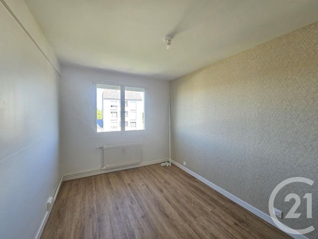 Appartement T3 &agrave; louer - 3 pi&egrave;ces - 68,98 m2 - Chateauroux - 36 - CENTRE