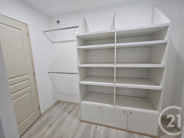 Appartement T2 &agrave; louer - 2 pi&egrave;ces - 45 m2 - Chateauroux - 36 - CENTRE