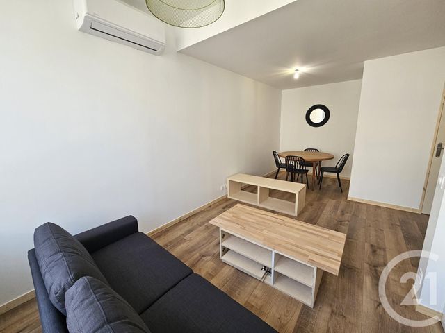 Appartement T2 &agrave; louer - 2 pi&egrave;ces - 45 m2 - Chateauroux - 36 - CENTRE