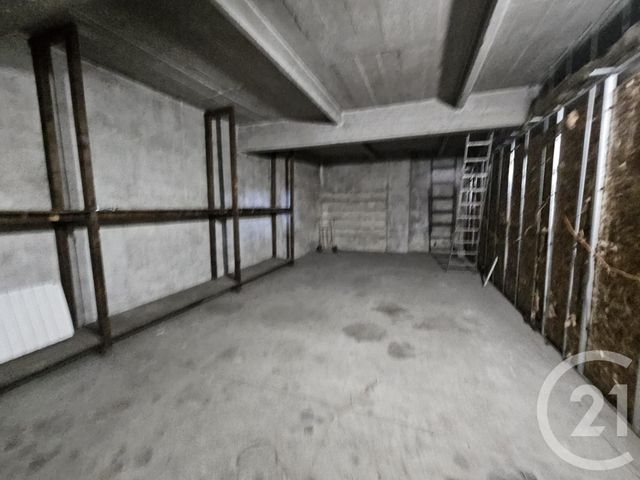 Appartement T3 &agrave; louer - 3 pi&egrave;ces - 80 m2 - Chateauroux - 36 - CENTRE