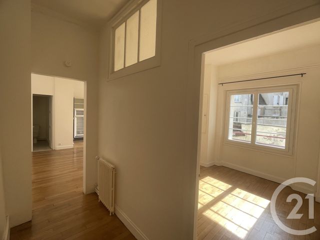 Appartement T2 &agrave; louer - 2 pi&egrave;ces - 42,60 m2 - Chateauroux - 36 - CENTRE
