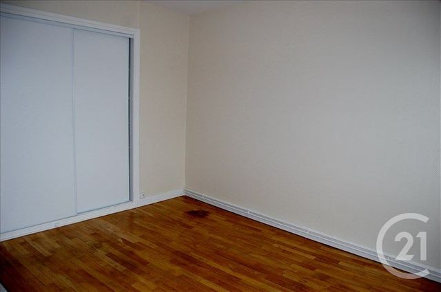 Appartement F3 &agrave; louer - 3 pi&egrave;ces - 58 m2 - Chateauroux - 36 - CENTRE