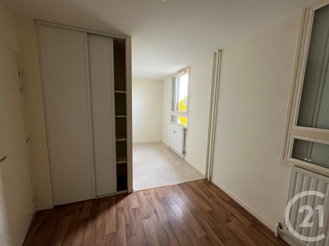 Appartement T2 &agrave; louer - 2 pi&egrave;ces - 48,01 m2 - Chateauroux - 36 - CENTRE