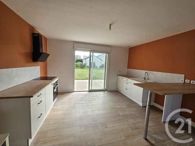 Maison &agrave; louer - 3 pi&egrave;ces - 75 m2 - Luant - 36 - CENTRE