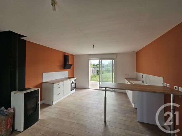 Maison &agrave; louer - 3 pi&egrave;ces - 75 m2 - Luant - 36 - CENTRE