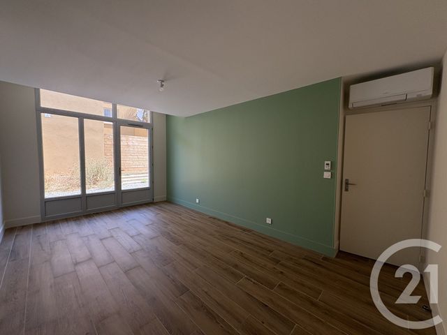 Appartement T3 &agrave; louer - 3 pi&egrave;ces - 89,85 m2 - Chateauroux - 36 - CENTRE