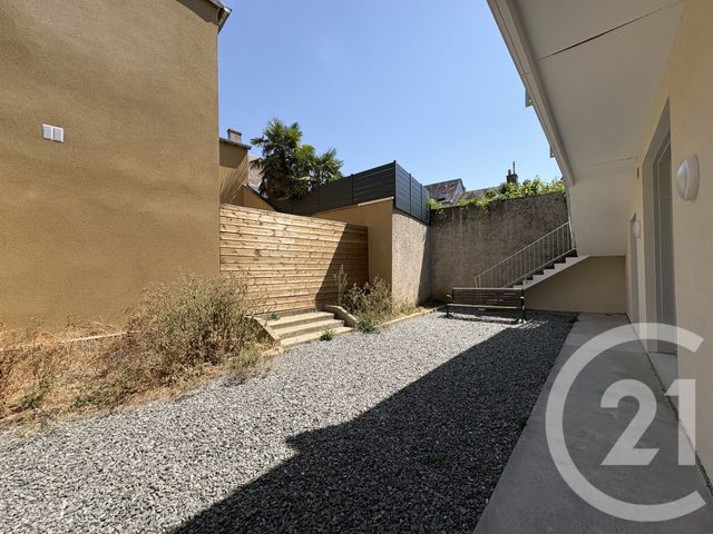 Appartement T3 &agrave; louer - 3 pi&egrave;ces - 89,85 m2 - Chateauroux - 36 - CENTRE