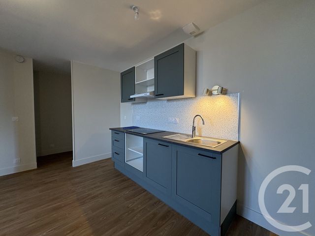 Appartement T3 &agrave; louer - 3 pi&egrave;ces - 67,91 m2 - Chateauroux - 36 - CENTRE