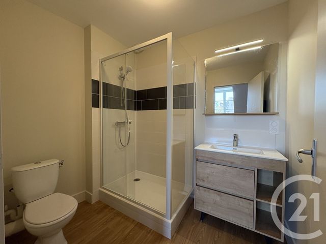 Appartement T3 &agrave; louer - 3 pi&egrave;ces - 67,91 m2 - Chateauroux - 36 - CENTRE