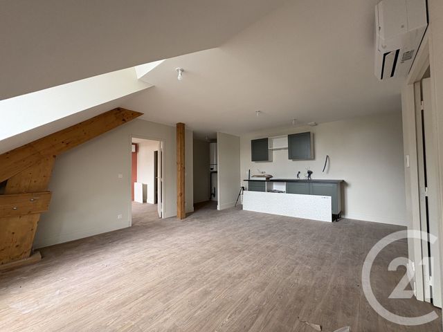 Appartement T3 &agrave; louer - 3 pi&egrave;ces - 67,91 m2 - Chateauroux - 36 - CENTRE