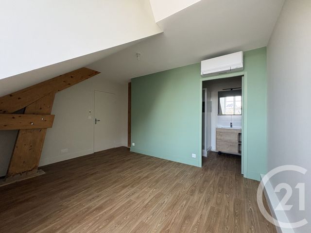 Appartement T3 &agrave; louer - 3 pi&egrave;ces - 67,91 m2 - Chateauroux - 36 - CENTRE