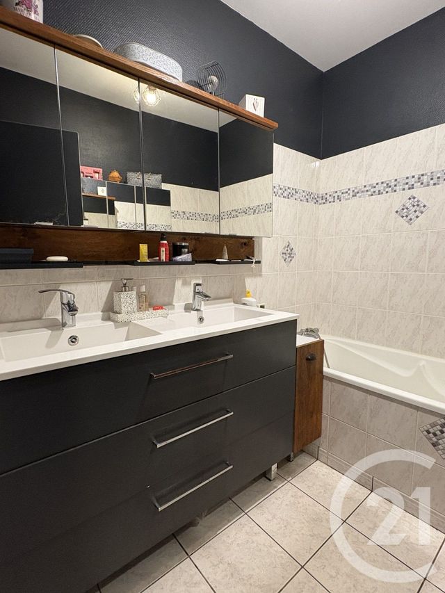 Maison &agrave; vendre - 4 pi&egrave;ces - 162 m2 - Chateauroux - 36 - CENTRE